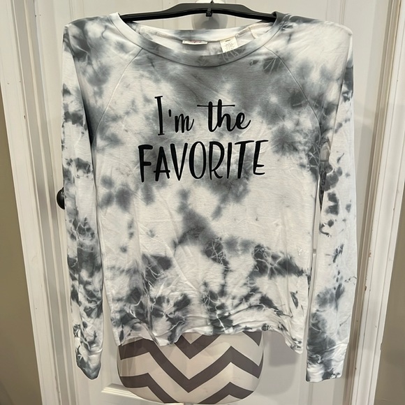 Day trip tie dye long sleeve “I’m the Favorite”, size L - Picture 1 of 3